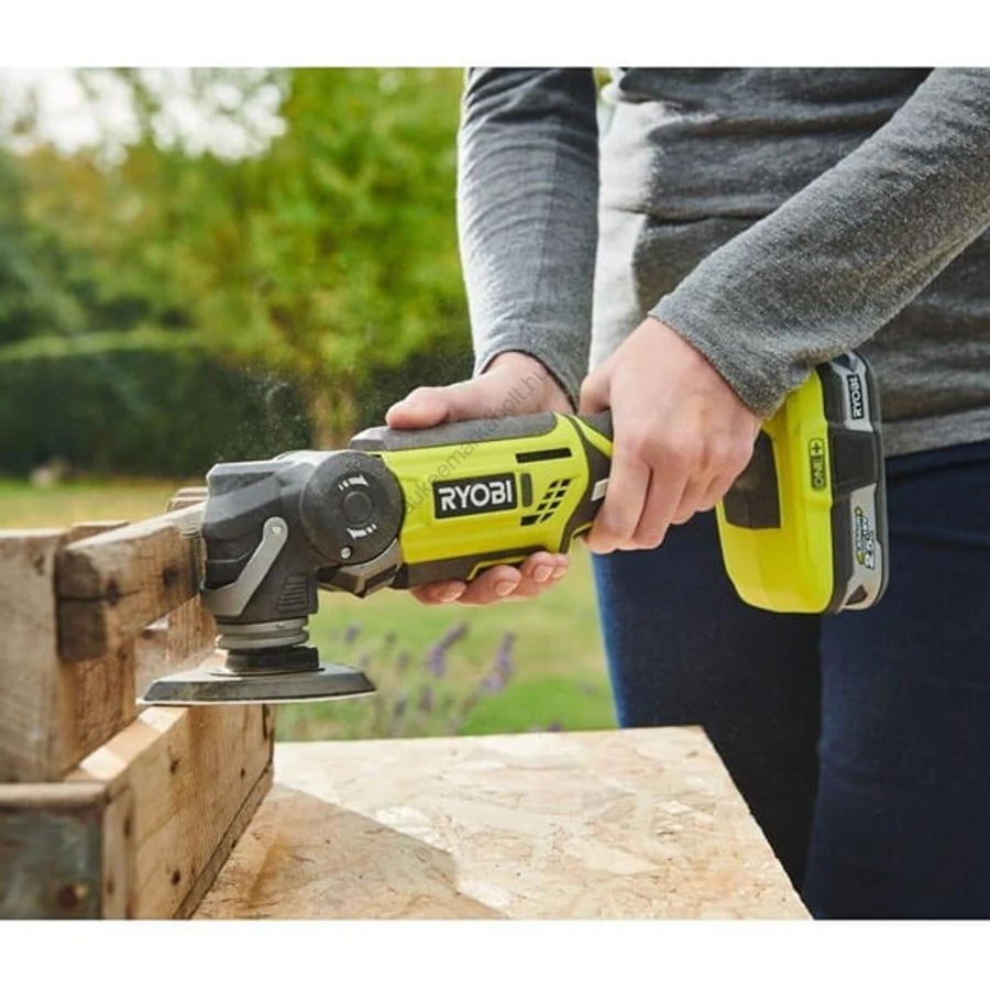 Ryobi 18 V többfunkciós gép dönthető fejjel, akkumulátor és töltő nélkül | R18MT-0 (5133002466)